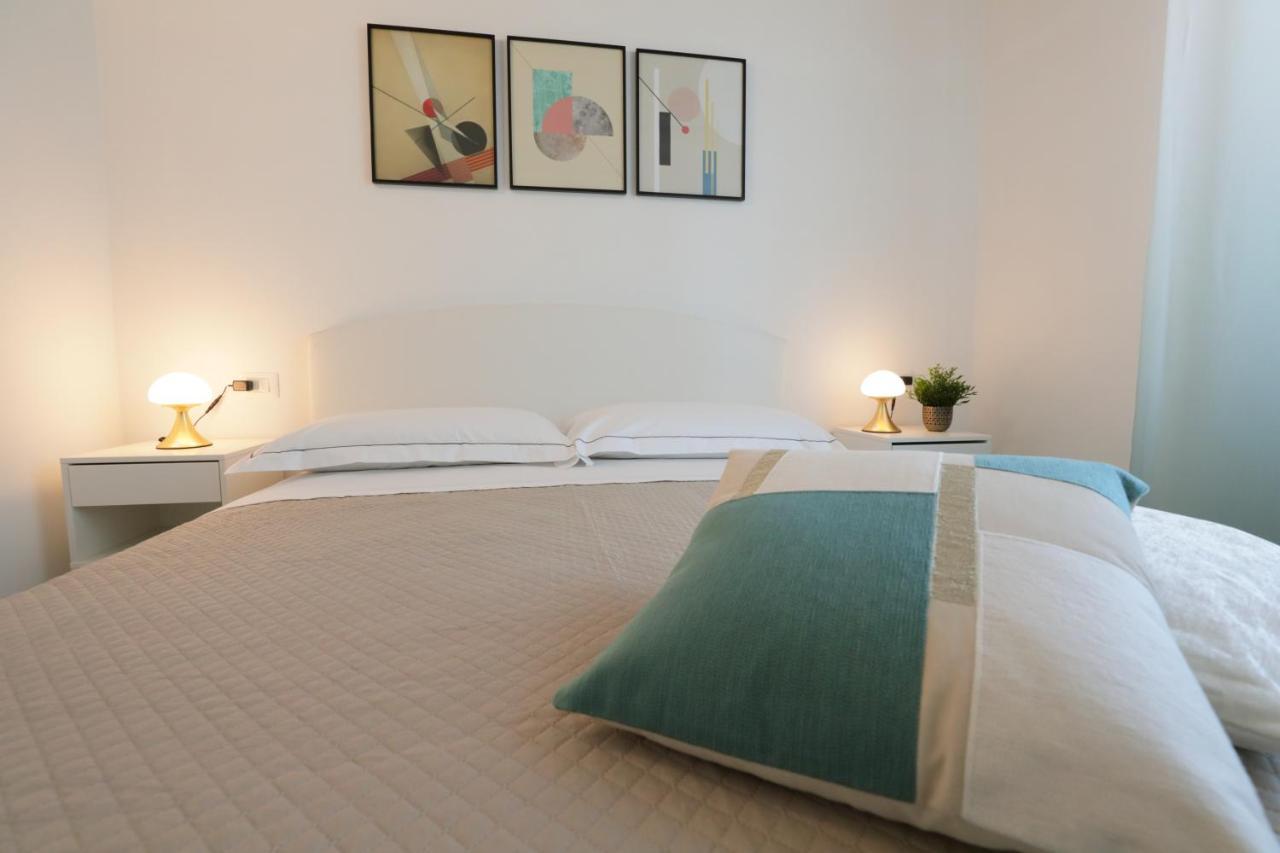 Zuara9Room Rimini Luaran gambar
