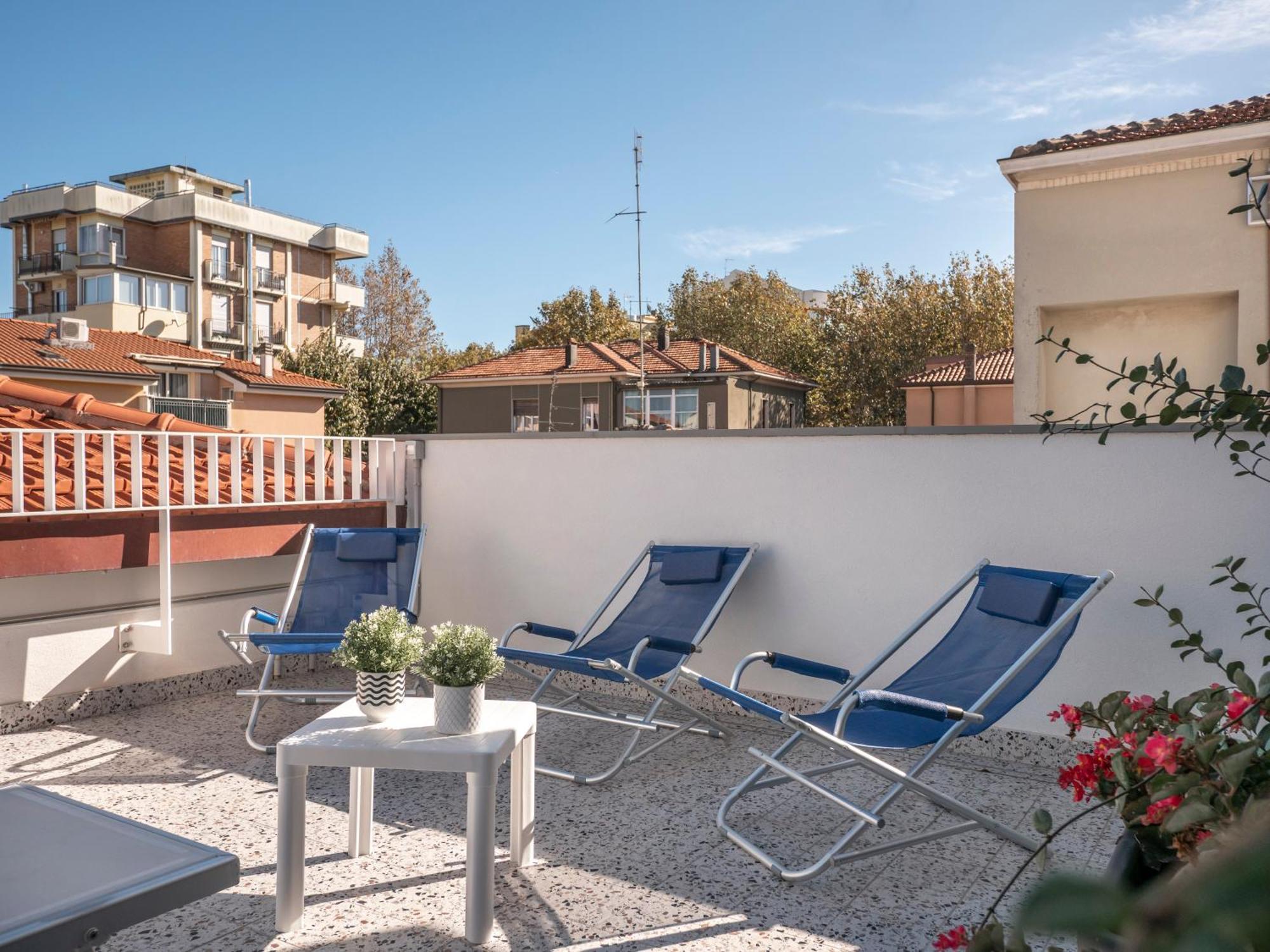 Zuara9Room Rimini Luaran gambar