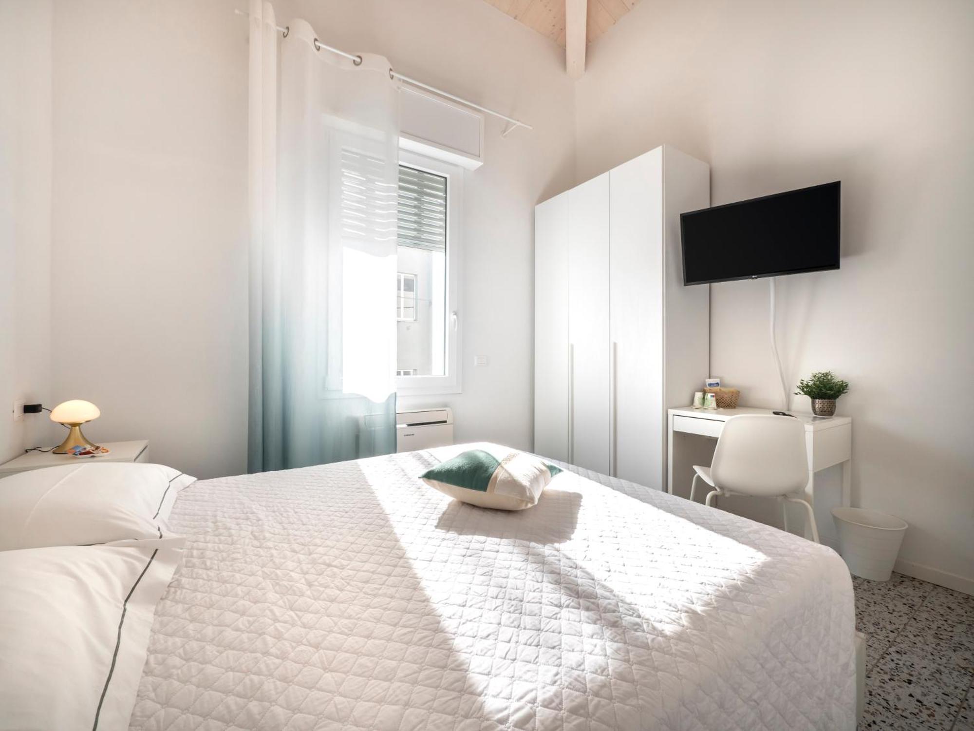 Zuara9Room Rimini Luaran gambar