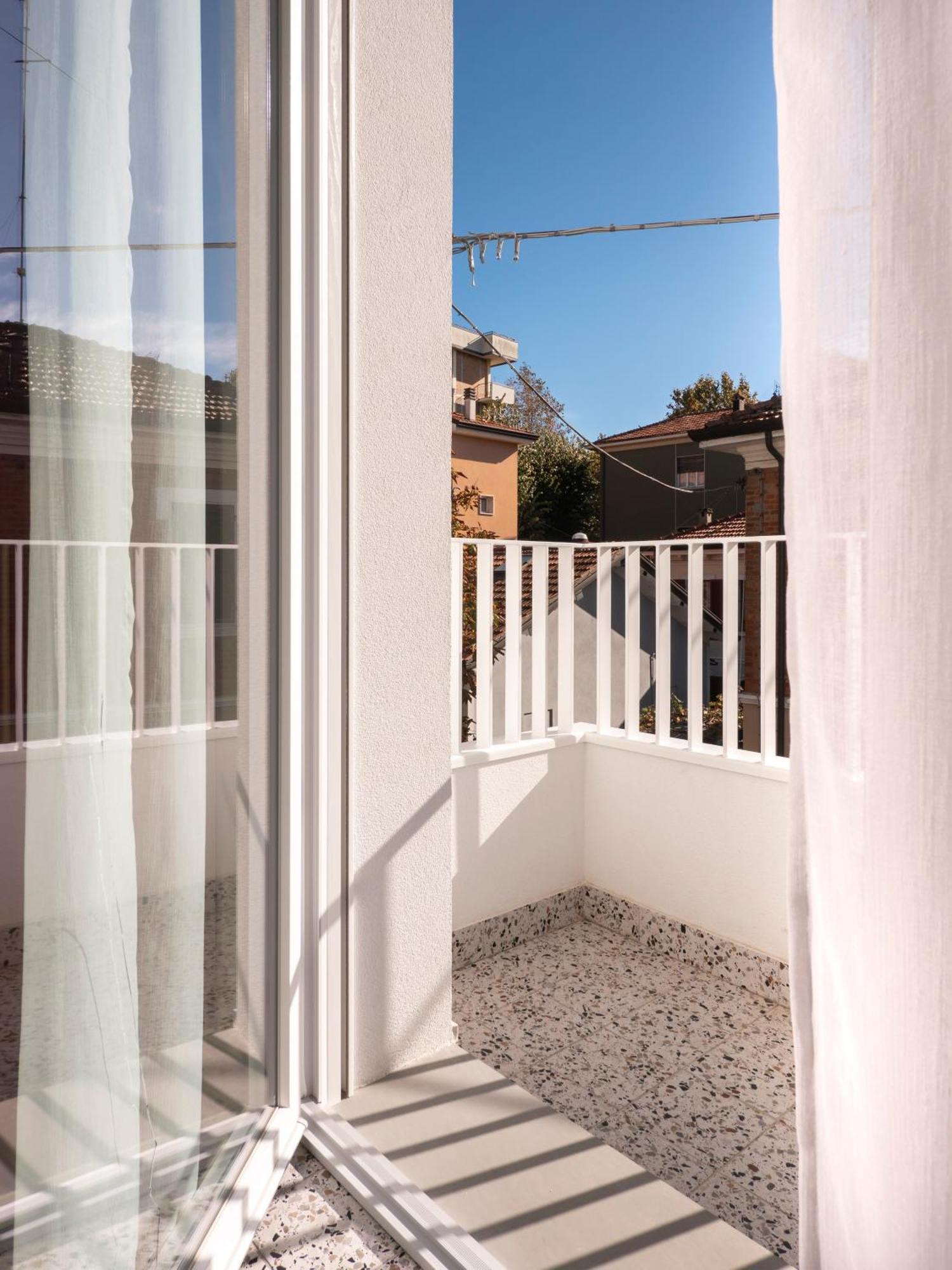 Zuara9Room Rimini Luaran gambar