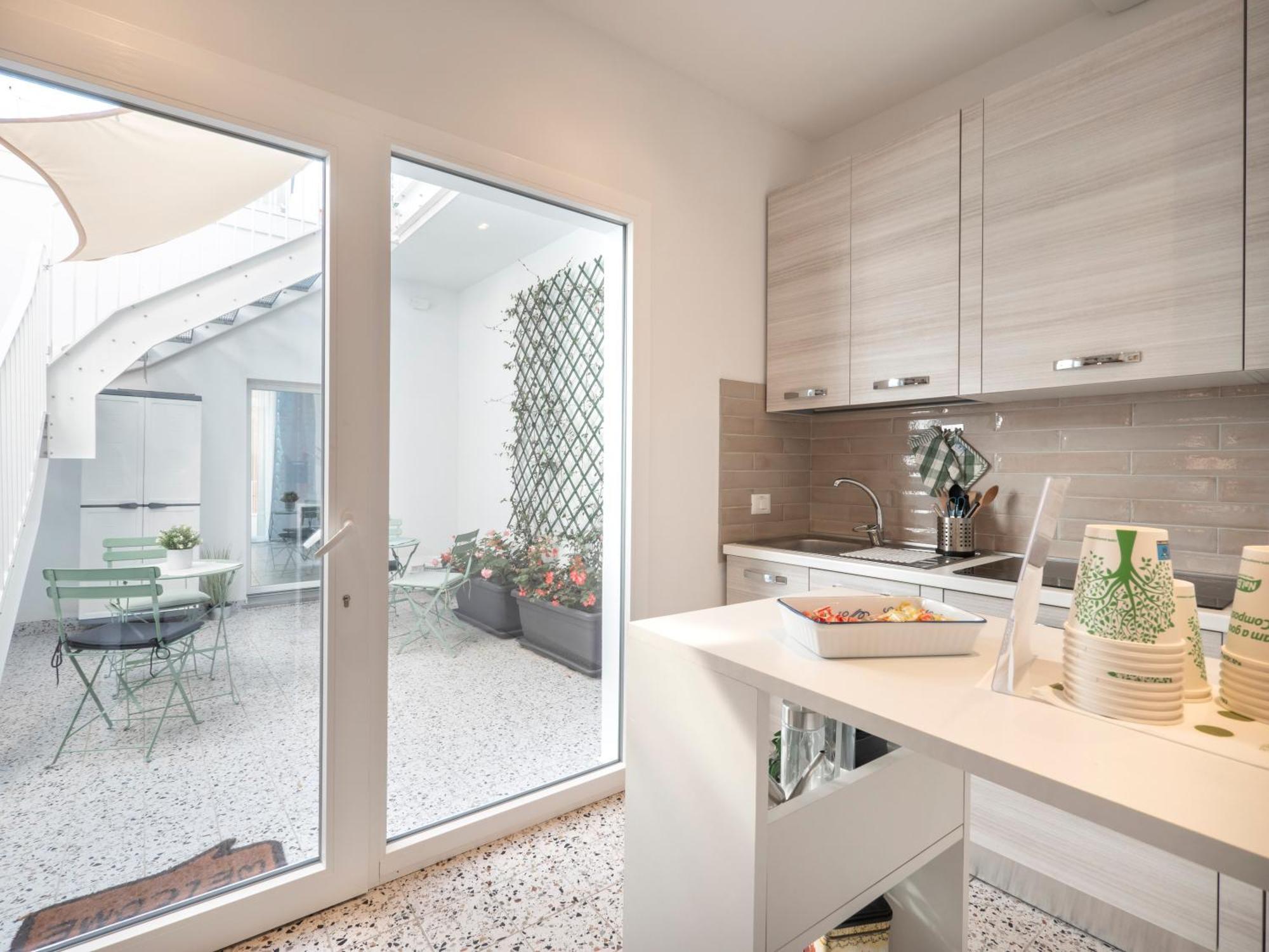 Zuara9Room Rimini Luaran gambar